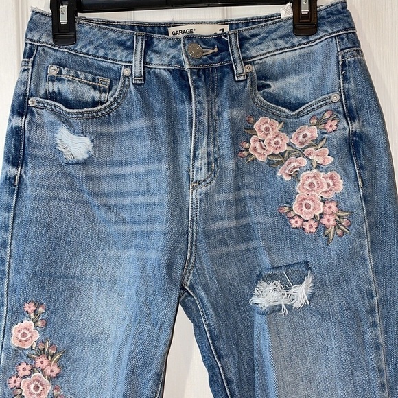 Garage Mom Jeans Floral Embroidered Distressed High Rise 7 - Picture 3 of 16